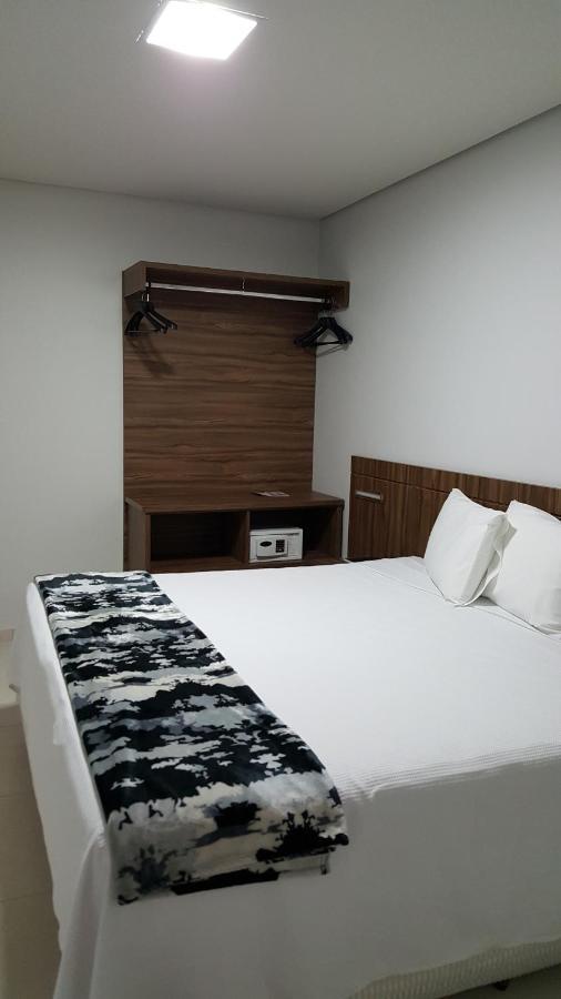 Manhattan Apart Hotel Caratinga Екстериор снимка